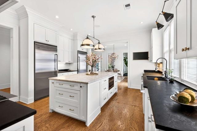 4015 Wieuca NE Road, Atlanta, GA 30342