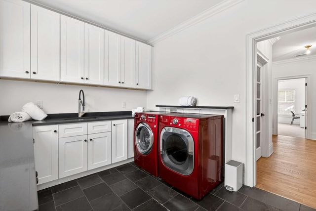 4015 Wieuca NE Road, Atlanta, GA 30342