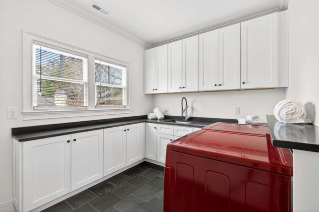 4015 Wieuca NE Road, Atlanta, GA 30342