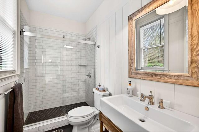 4015 Wieuca NE Road, Atlanta, GA 30342