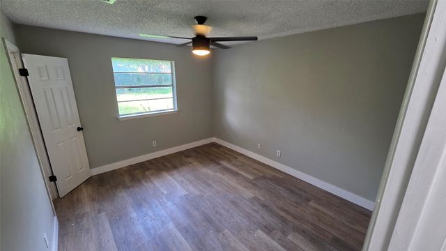 713 N Spears Street, Alvarado, TX 76009