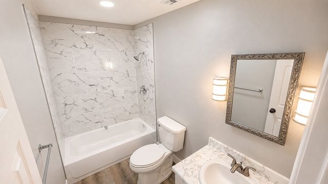 713 N Spears Street, Alvarado, TX 76009