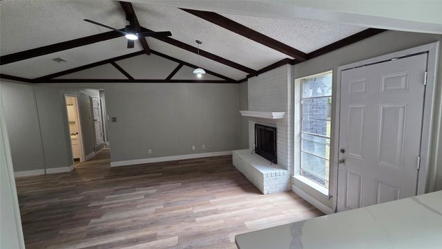 713 N Spears Street, Alvarado, TX 76009
