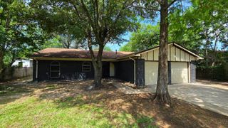 713 N Spears Street, Alvarado, TX 76009
