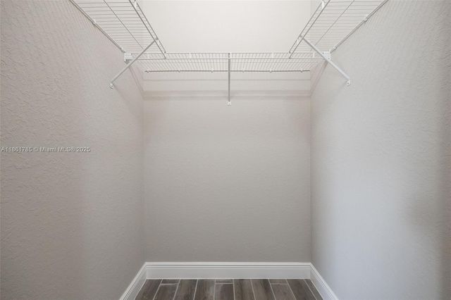 5044 Wild Goose CIR, La Belle, FL 33935