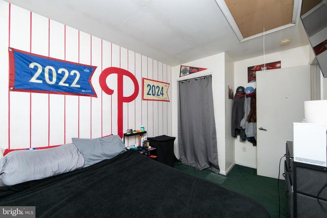 4 TYLER LN, Berlin, NJ 08009