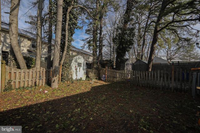 4 TYLER LN, Berlin, NJ 08009