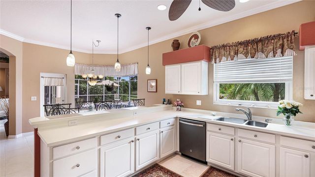 7126 SOUTHGATE COURT, Sarasota, FL 34243