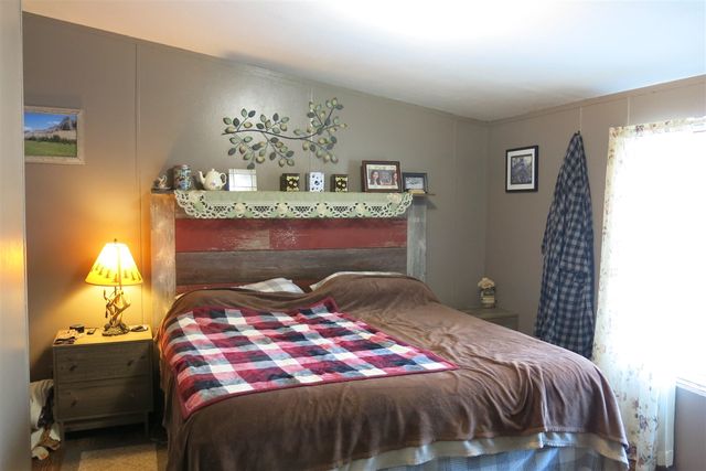 1137 Jonesville Road, Quincy, MI 49082