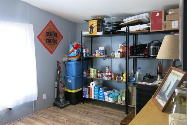 1137 Jonesville Road, Quincy, MI 49082