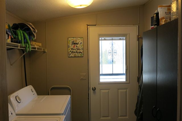 1137 Jonesville Road, Quincy, MI 49082