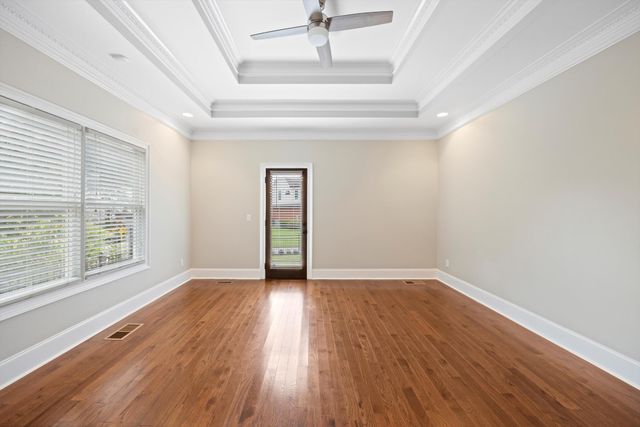 7448 Miss Madison Way, Ooltewah, TN 37363