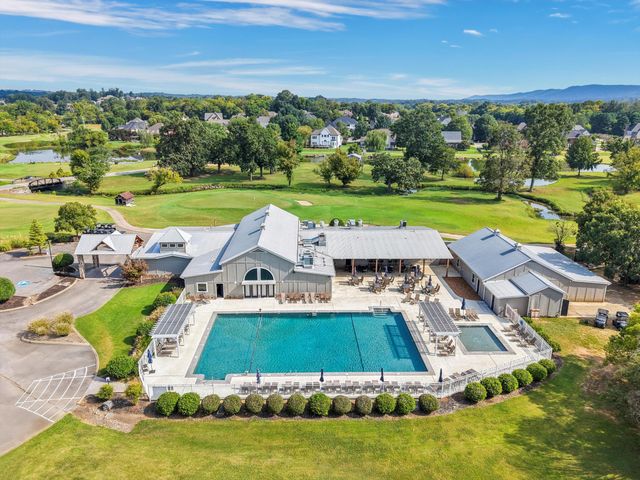 7448 Miss Madison Way, Ooltewah, TN 37363