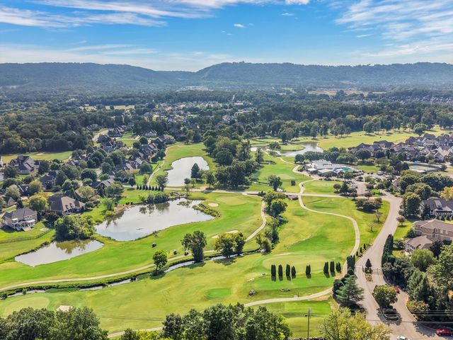 7448 Miss Madison Way, Ooltewah, TN 37363