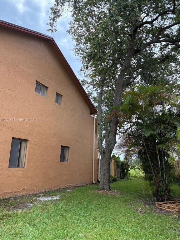 2828 NW 80th Avenue, Sunrise, FL 33322