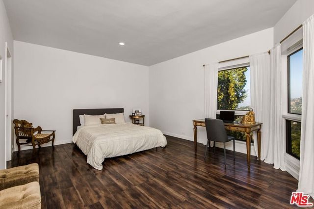 11955 Pinnacle Place, Beverly Hills, CA 90210