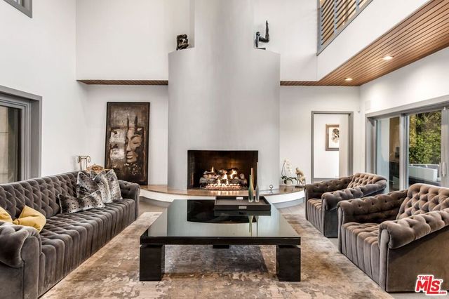 11955 Pinnacle Place, Beverly Hills, CA 90210