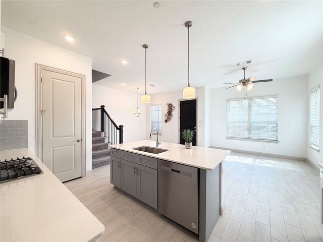 10575 Anna Island Drive, Frisco, TX 75035