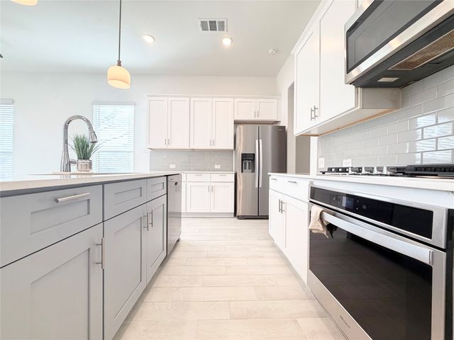 10575 Anna Island Drive, Frisco, TX 75035