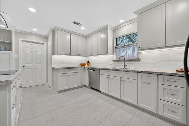 16529 De Lozier Street, Jersey Village, TX 77040