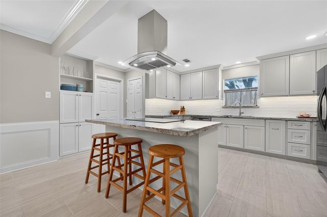 16529 De Lozier Street, Jersey Village, TX 77040