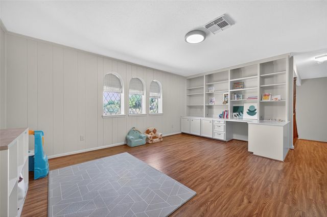 16529 De Lozier Street, Jersey Village, TX 77040