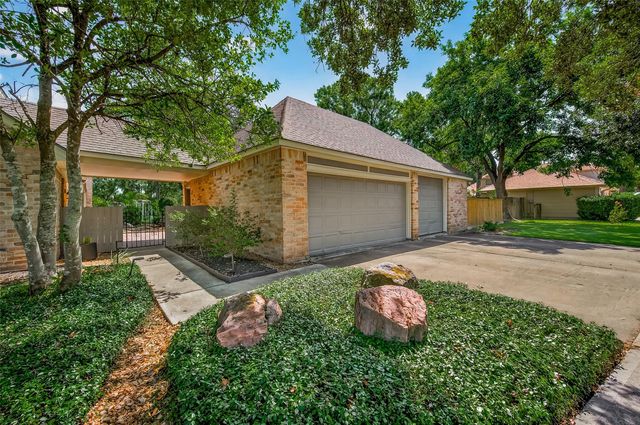 16529 De Lozier Street, Jersey Village, TX 77040