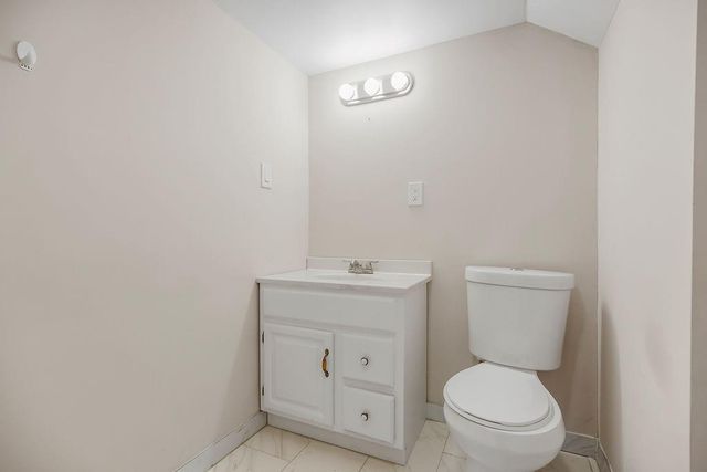 19218 E 6th Street N, Independence, MO 64056