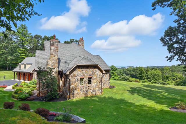 282 & 260 Searles Road, Pomfret, CT 06259