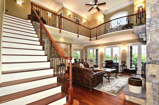 282 & 260 Searles Road, Pomfret, CT 06259