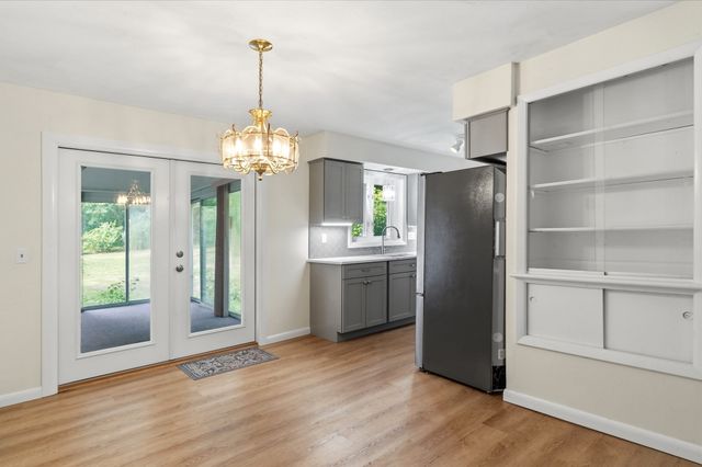 23 Colonial Way, Rehoboth, MA 02769