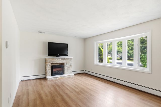 23 Colonial Way, Rehoboth, MA 02769