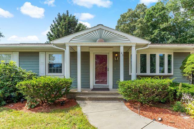 23 Colonial Way, Rehoboth, MA 02769