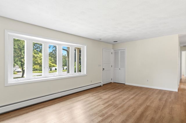 23 Colonial Way, Rehoboth, MA 02769