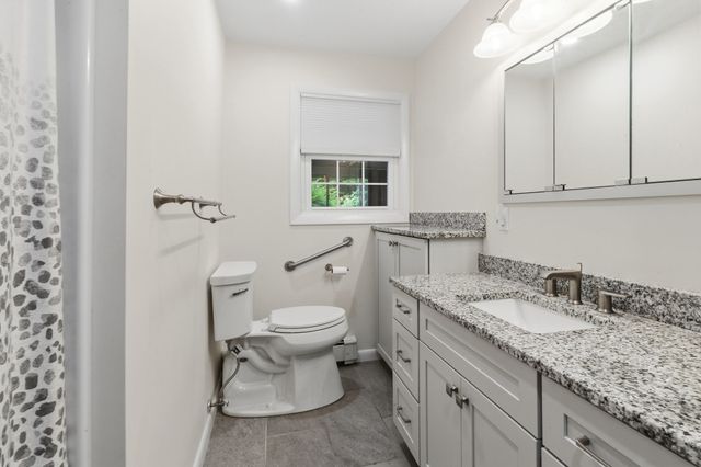 23 Colonial Way, Rehoboth, MA 02769
