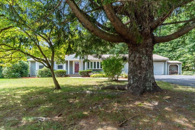 23 Colonial Way, Rehoboth, MA 02769