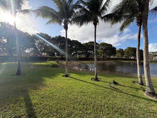 853 Sand Creek Circle, Weston, FL 33327