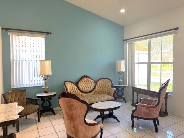 853 Sand Creek Circle, Weston, FL 33327