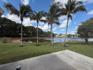 853 Sand Creek Circle, Weston, FL 33327