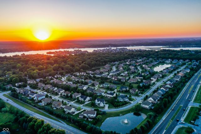 13658 Perched Owl Run, Fishers, IN 46055