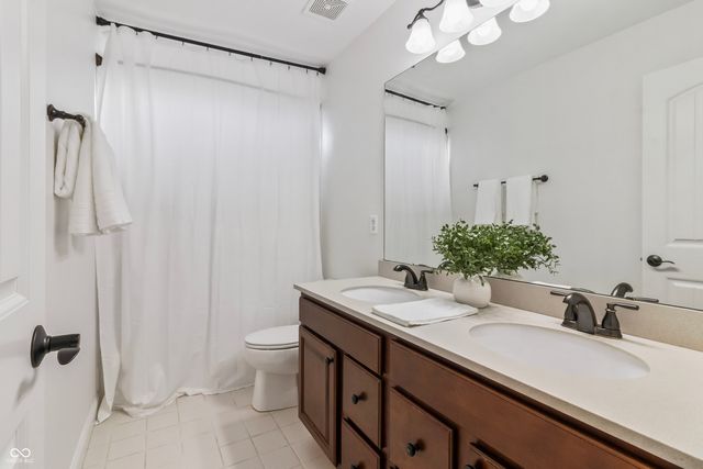 13658 Perched Owl Run, Fishers, IN 46055