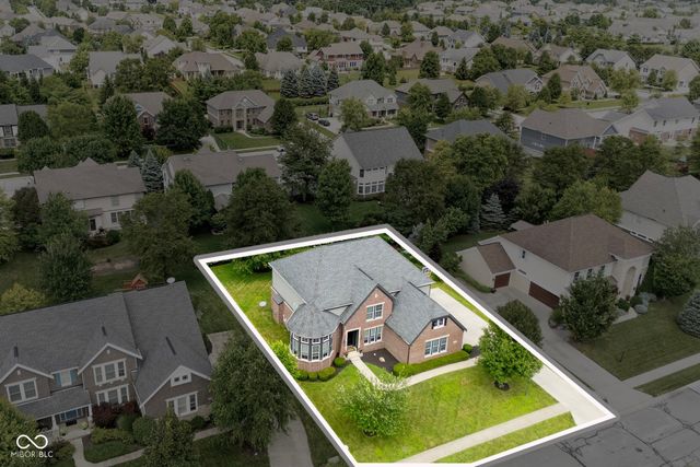 13658 Perched Owl Run, Fishers, IN 46055