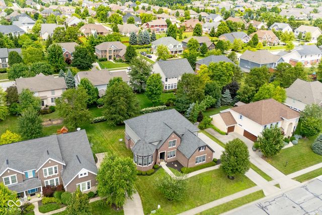 13658 Perched Owl Run, Fishers, IN 46055