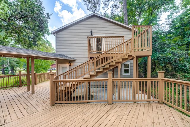 81 Oak Grove Lane, Conroe, TX 77304