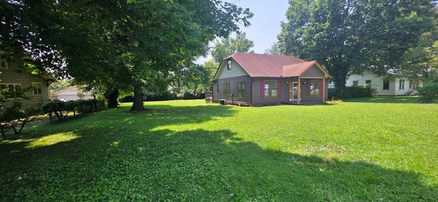 1218 Howard Ave, Nashville, TN 37216