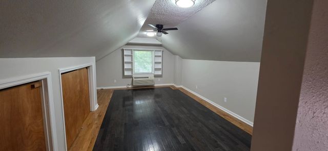 1218 Howard Ave, Nashville, TN 37216