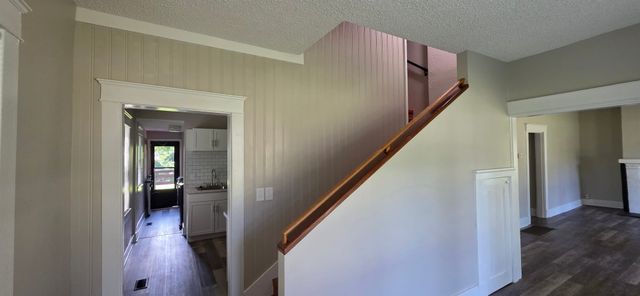 1218 Howard Ave, Nashville, TN 37216