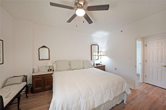 1800 Clairmont Lake 522, Decatur, GA 30033