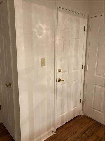 1800 Clairmont Lake 522, Decatur, GA 30033