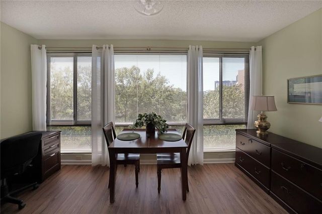 1800 Clairmont Lake 522, Decatur, GA 30033